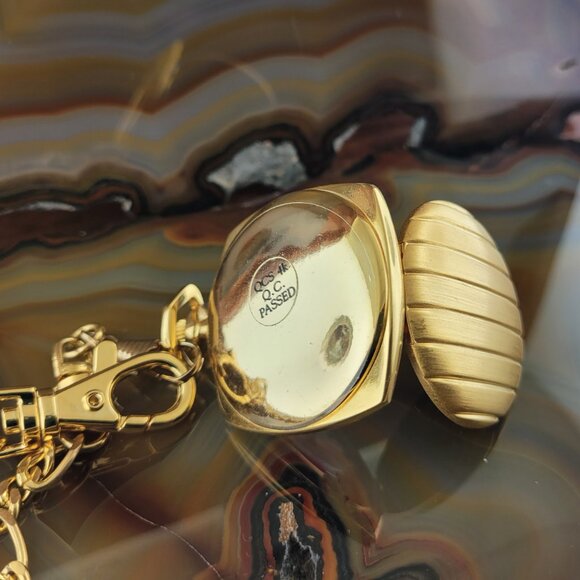 BENRUS Gold Pinstripe Square Pocket Watch - Picture 3 of 3